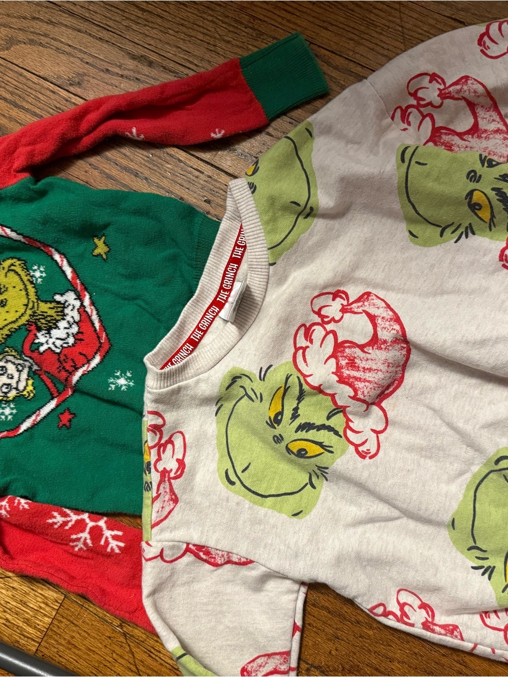 Kids The Grinch Holiday Long-Sleeve Top - Green & Red